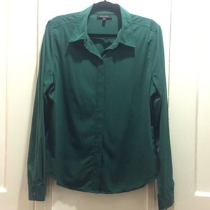 Avery dark green stretch blouse - large